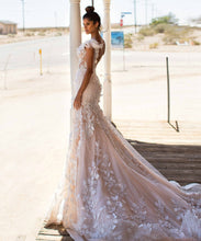 Load image into Gallery viewer, Mermaid Wedding Dresses