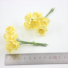 Load image into Gallery viewer, wedding bouquet